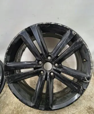 Seat Leon (5F) R19 alloy rim 