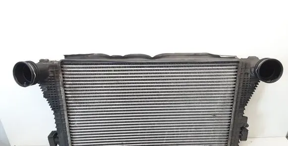 Volkswagen Golf V Intercooler radiator 1K0145803E