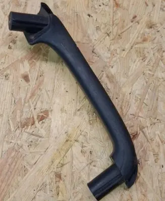Volkswagen PASSAT B3 Rear door handle trim 357867179