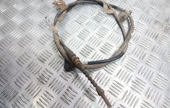 Handbrake/parking brake wiring cable