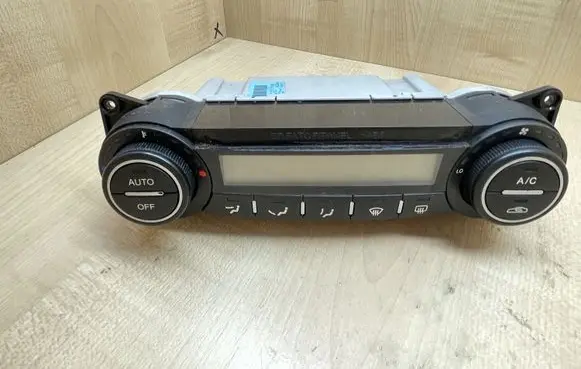 KIA Ceed Climate control unit 972501H602