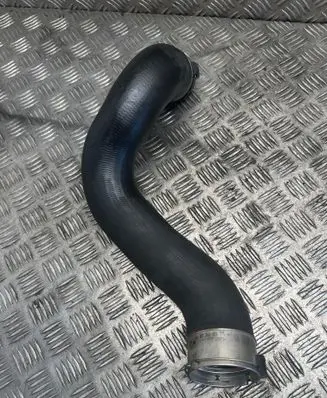 Intercooler hose/pipe