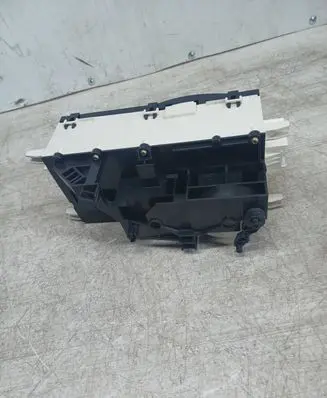Mercedes-Benz A W168 Climate control unit 1688300485 Q123899