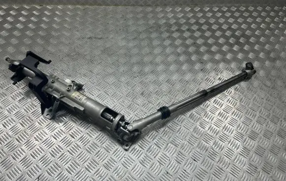 Steering wheel axle set