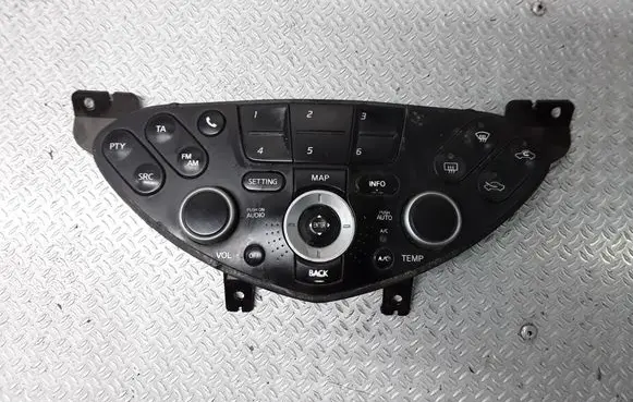 Nissan Primera Climate control unit 28395AV610