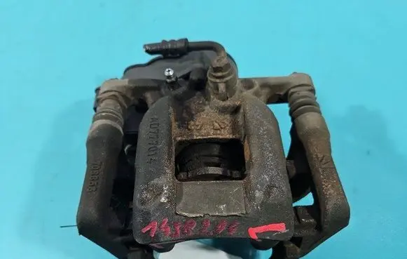 Peugeot 3008 II Rear brake caliper IMPRK1498206