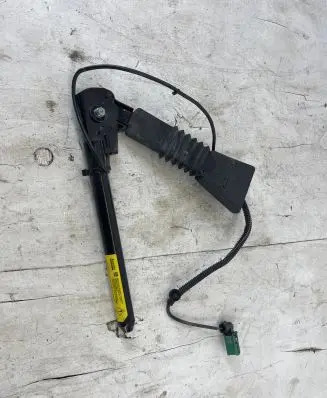 Opel Combo C Front seatbelt buckle 09114886 542405061E