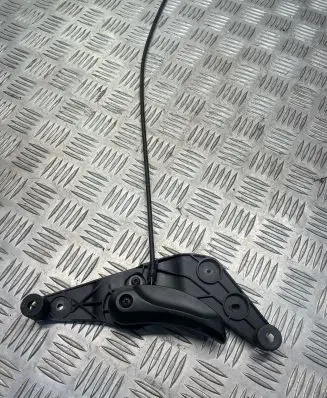BMW 5 F10 F11 Engine bonnet (hood) release handle 9114002