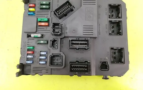 Citroen Berlingo Comfort/convenience module 0657999680