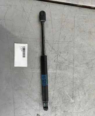 Maserati Quattroporte Tailgate strut 67726100