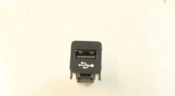 BMW M2 G87 USB socket connector 9229294