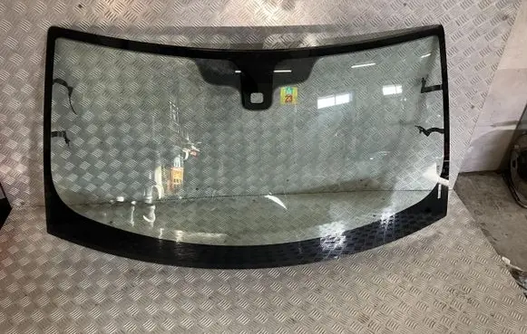 Land Rover Range Rover Sport L320 Front windscreen/windshield window TM22298