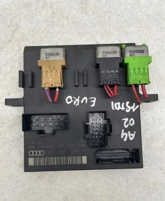 Audi A4 S4 B6 8E 8H Comfort/convenience module 8E0907279D 21032002