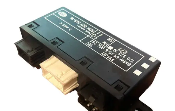 BMW 5 E39 Door control unit/module 6904247 61356904247 5DK00704816