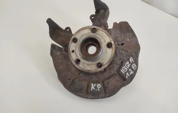 Seat Ibiza III (6L) Front wheel hub