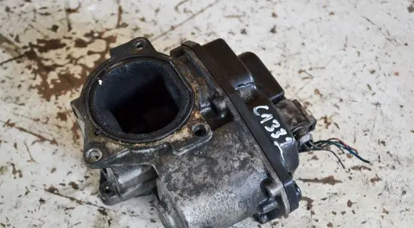 Audi A3 S3 8P EGR valve 03G131501 216035358