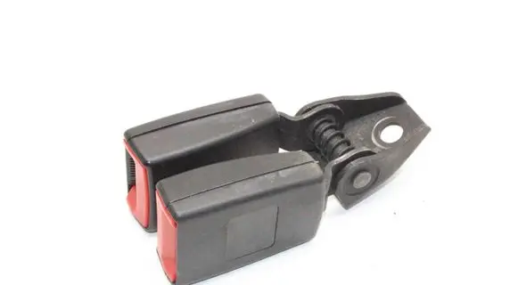 Volkswagen Scirocco Middle seatbelt buckle (rear) 8J8857739B