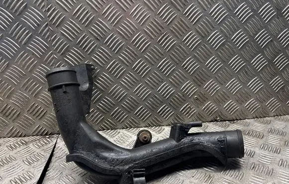 Volkswagen Golf VI Intercooler hose/pipe 5N0145770A