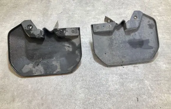 Ford Transit Front mudguard BK3116A267 BK3116A266