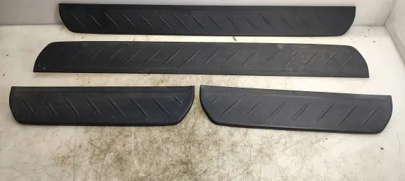 Honda Civic Front sill trim cover 84202SMGE01020 84252SMGE01020 84262SMGE01020