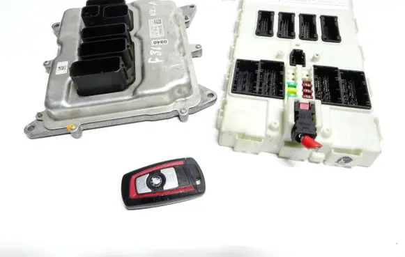 BMW 4 F32 F33 Engine control unit/module 8631725 9366410 170505924