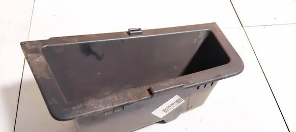 Chevrolet Captiva Glove box 96630544