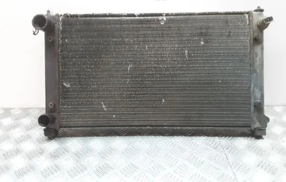 Volkswagen PASSAT B3 Coolant radiator