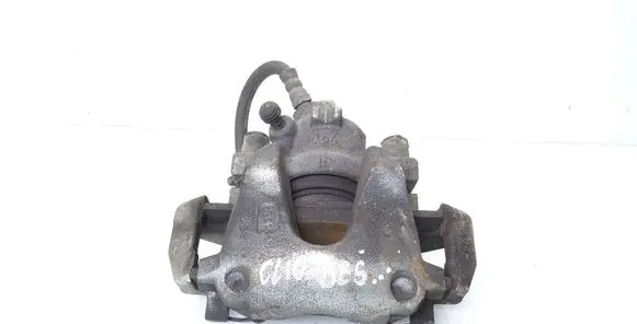 Renault Clio IV Front brake caliper