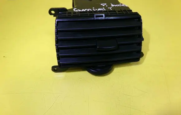 KIA Carnival Dashboard side air vent grill/cover trim OK53A6481Y