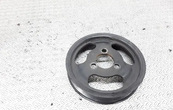 Opel Vectra C Water pump pulley 90502887