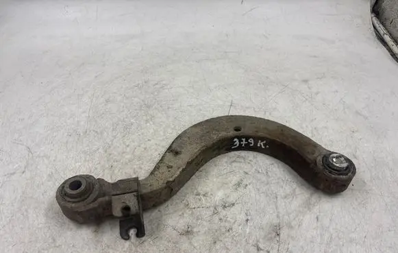 Seat Leon (1P) Rear upper control arm/wishbone 