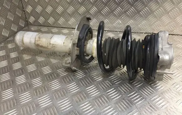 BMW M4 G82 G83 Front shock absorber/damper 