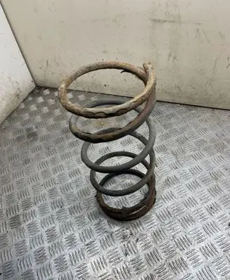 Mitsubishi Pajero Sport I Rear coil spring