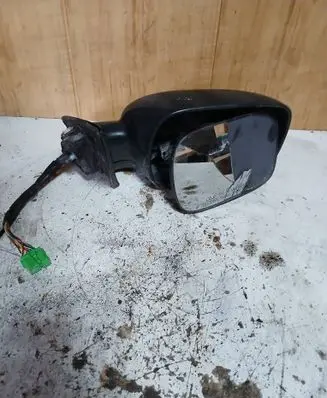 Volvo XC70 Front door electric wing mirror 015601