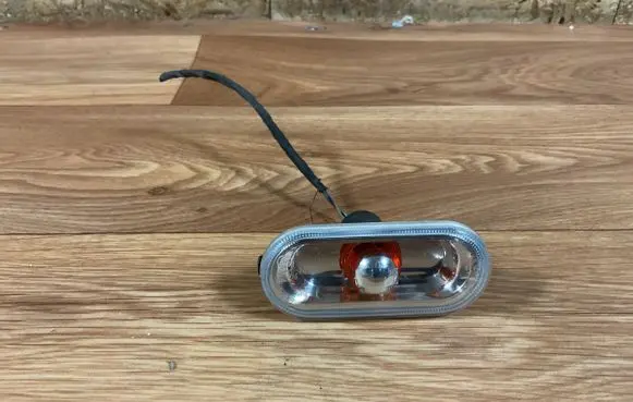 Volkswagen Caddy Front fender indicator light 0215655 2K0949117A