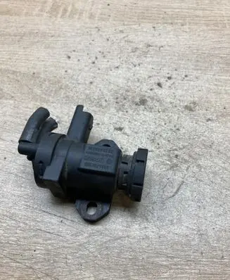 Citroen C5 Vacuum valve 9635704380 0928400414
