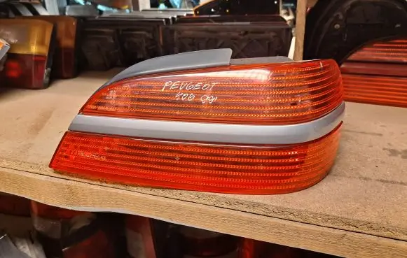 Peugeot 406 Rear/tail lights 9644652777 010127