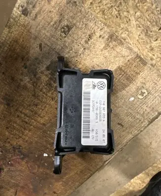 Volkswagen Golf Plus ESP acceleration yaw rate sensor 7H0907655A DC77F24Y6Y 10170103663