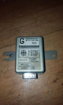 Mitsubishi Colt Other control units/modules mr243137 x1t11071m