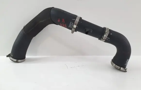 Audi Q7 4M Intercooler hose/pipe 4M0145737M 4M0145683A