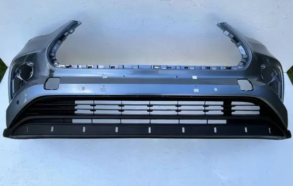 Toyota Highlander XU70 Front bumper 521190E400