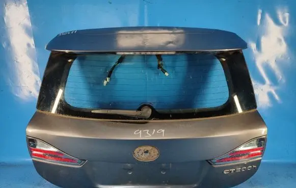 Lexus CT 200H Tailgate/trunk/boot lid 6700576050