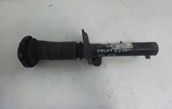 Volkswagen PASSAT B6 Front shock absorber/damper 1K0400053HK 1T0412015PR 610001338F