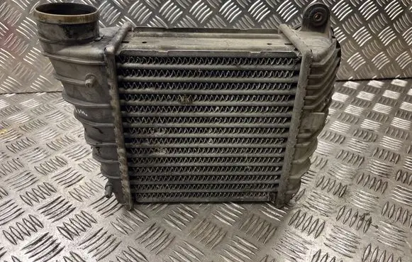 Volkswagen Golf IV Intercooler radiator