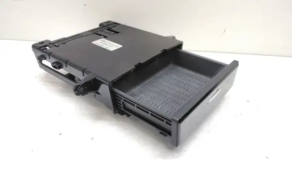 BMW 5 E60 E61 Dashboard storage box/compartment 6976375