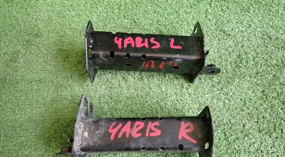 Front bumper foam support bar