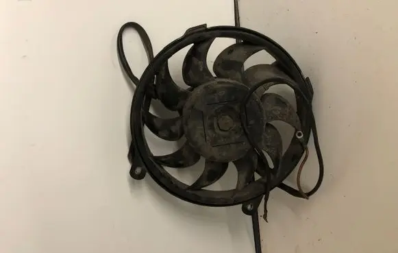 Audi A8 S8 D2 4D Air conditioning (A/C) fan (condenser) 