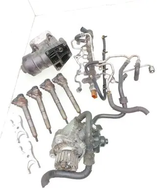 Volkswagen PASSAT B6 Fuel injection system set 03L130277J 0445110369 03L130755L