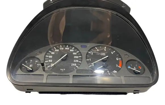 BMW 5 E39 Speedometer (instrument cluster) 8375900 62118375900