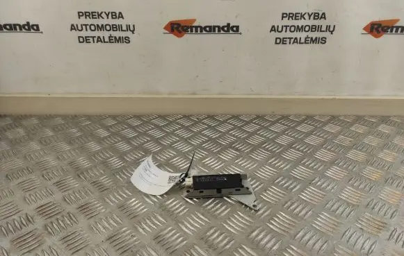 Audi A6 S6 C6 4F Antenna control unit 4F9035225AA 7617310160